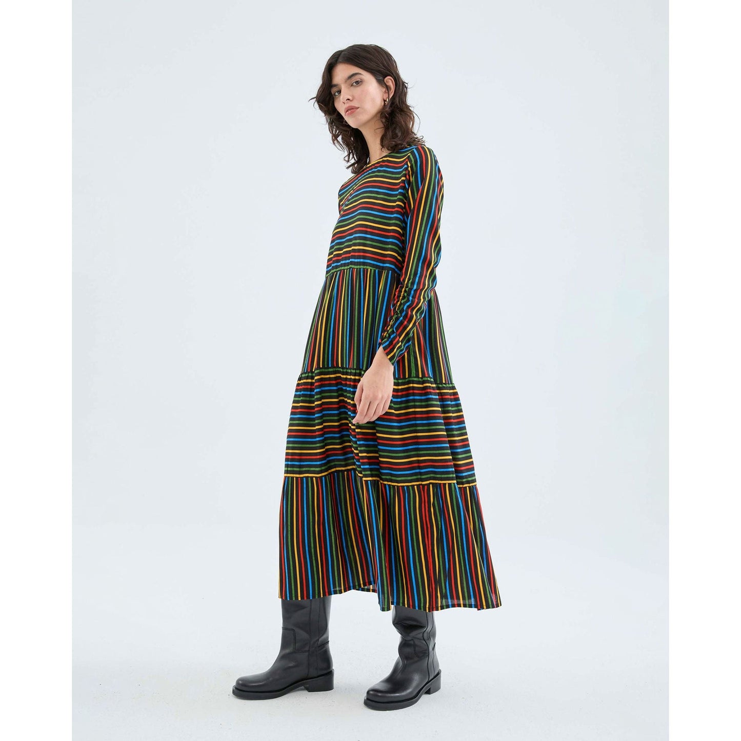 Compania Fantastica - Midi dress with long sleeves and multicolor stripe print